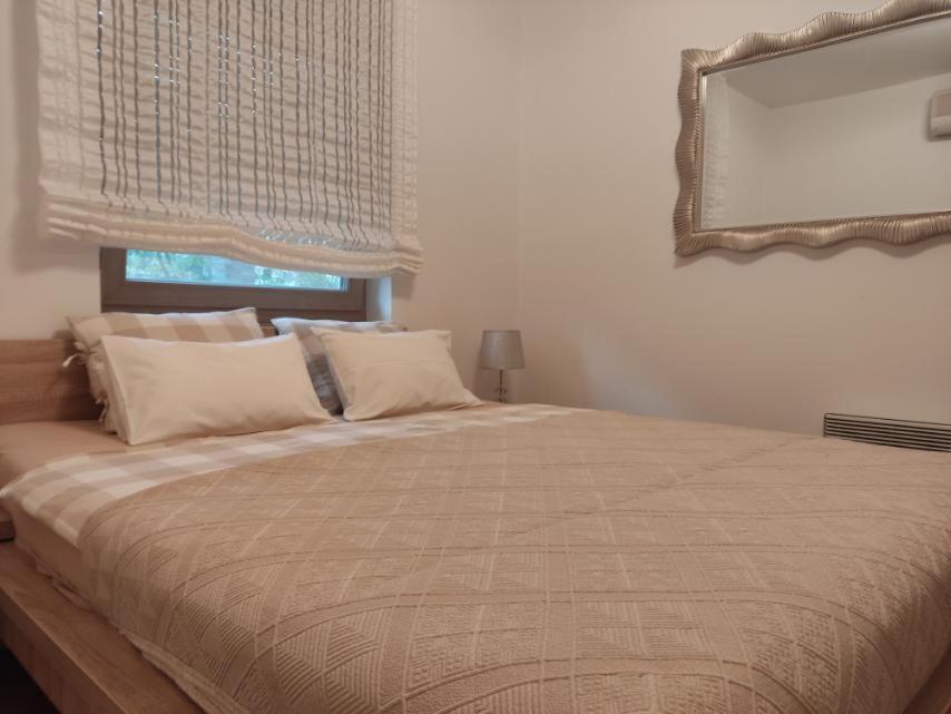 Sunset Apartment With A Private Yard At Medulin Riviera Zewnętrze zdjęcie