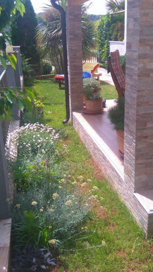 Sunset Apartment With A Private Yard At Medulin Riviera Zewnętrze zdjęcie